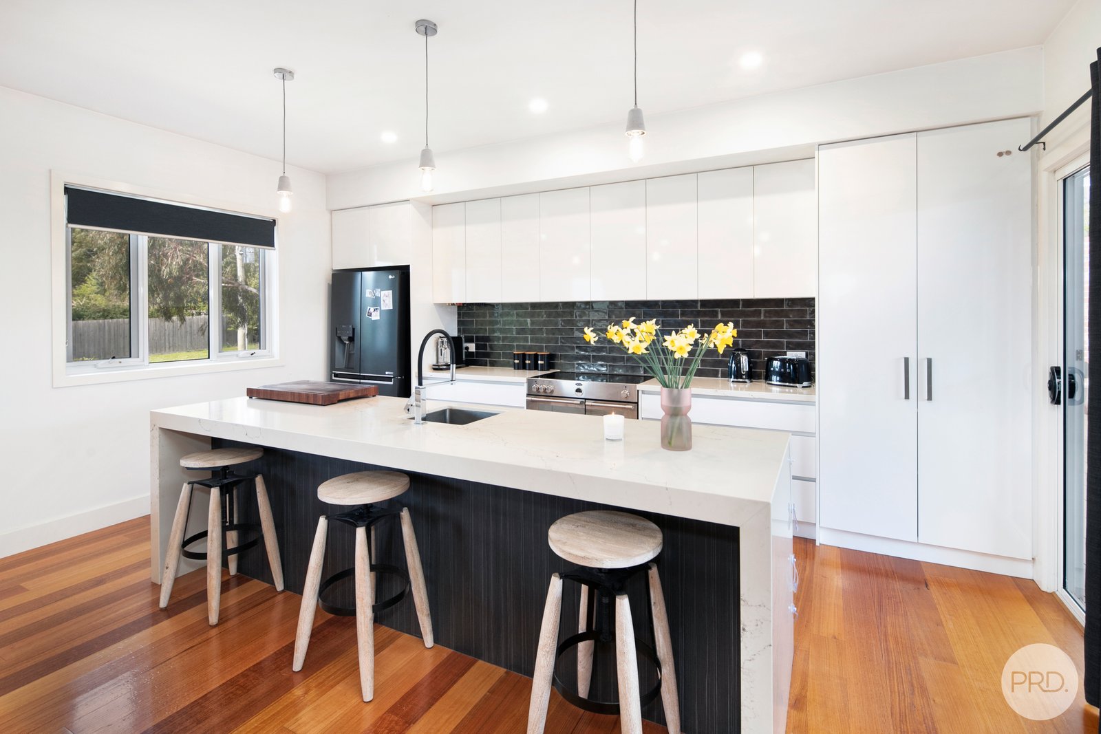 27 Main Street GORDON 14