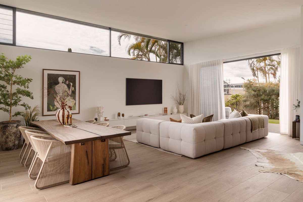 27 Manakin Avenue Burleigh Waters 2