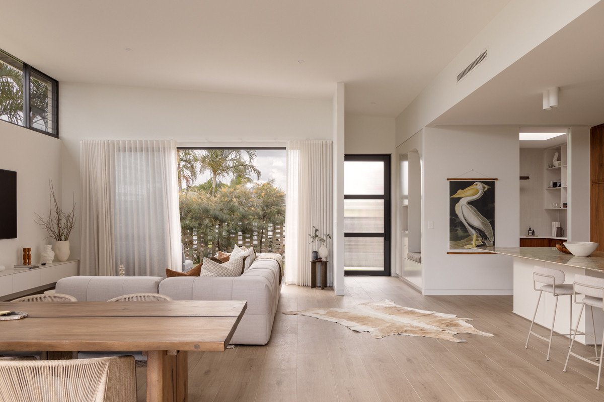 27 Manakin Avenue Burleigh Waters 3