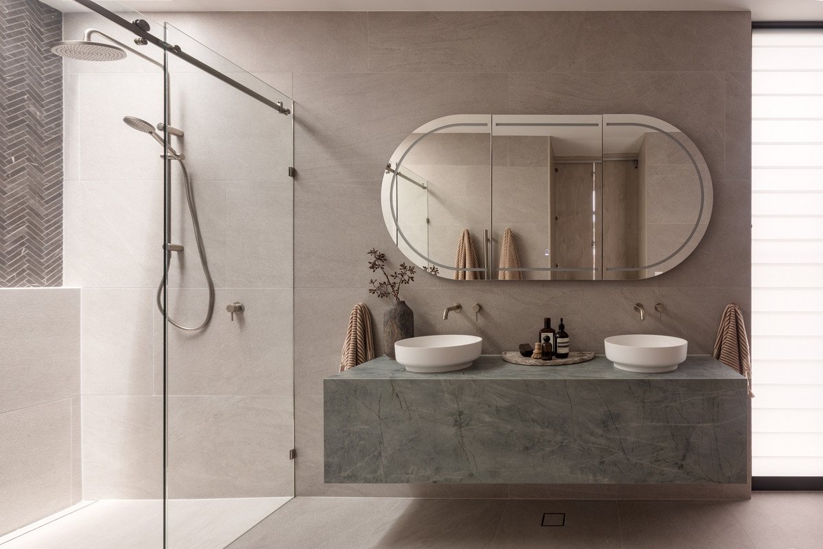 27 Manakin Avenue Burleigh Waters 15