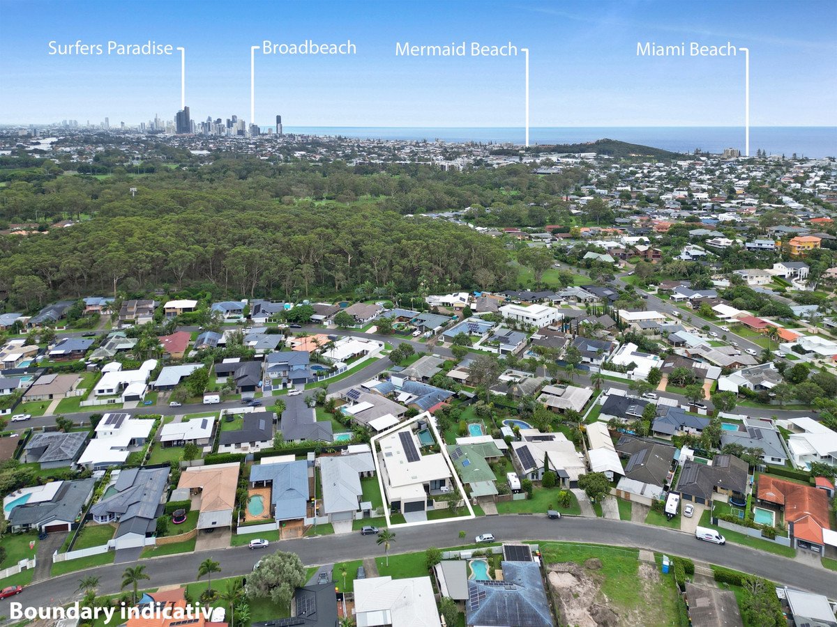 27 Manakin Avenue Burleigh Waters 31