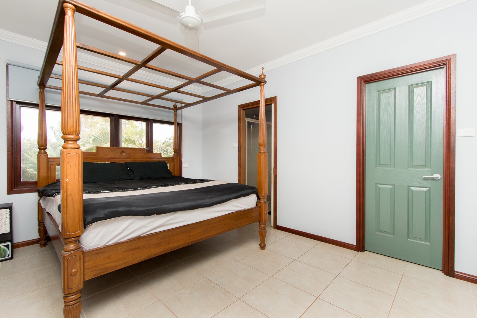 27 Manggala Drive CABLE BEACH 18