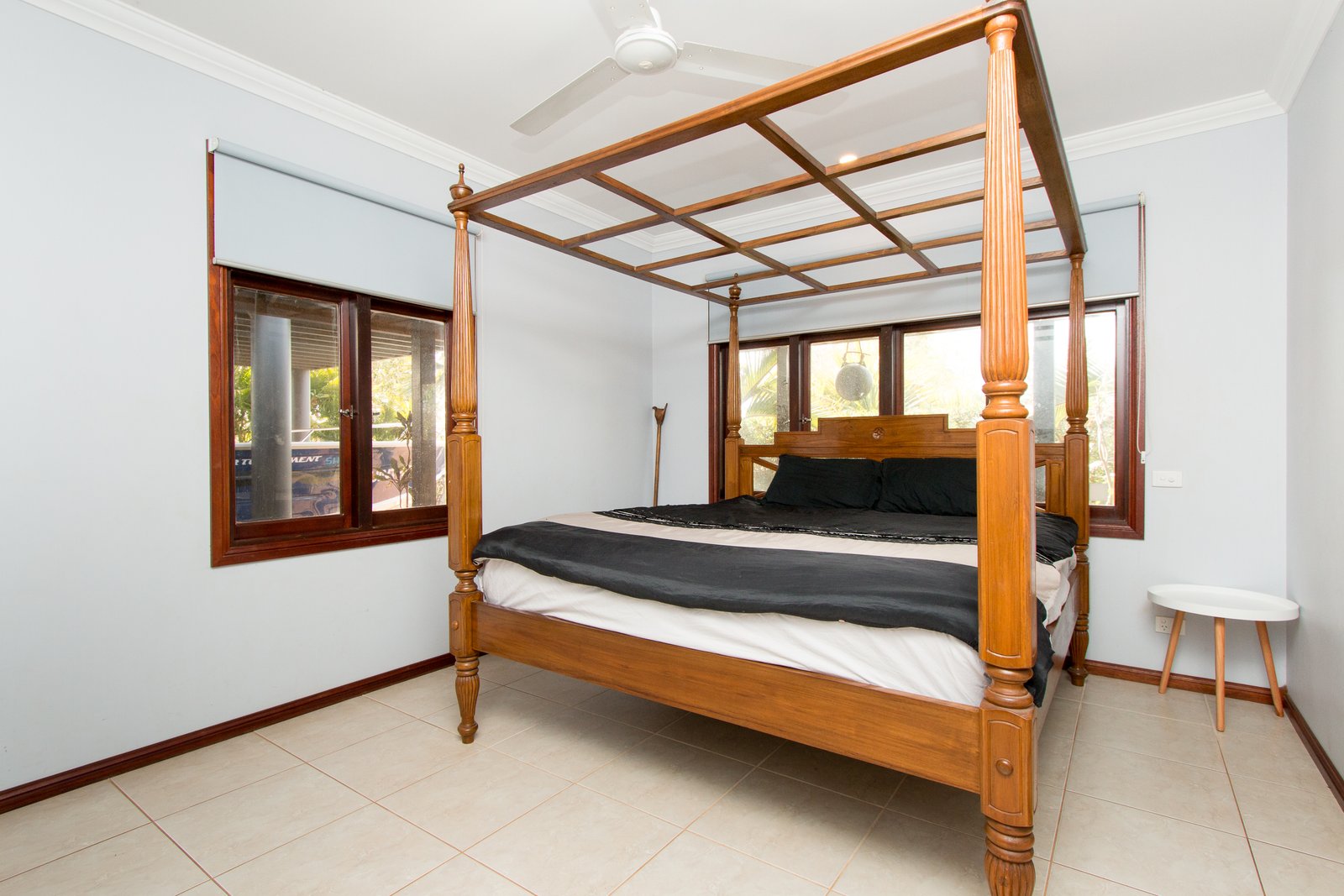 27 Manggala Drive CABLE BEACH 19
