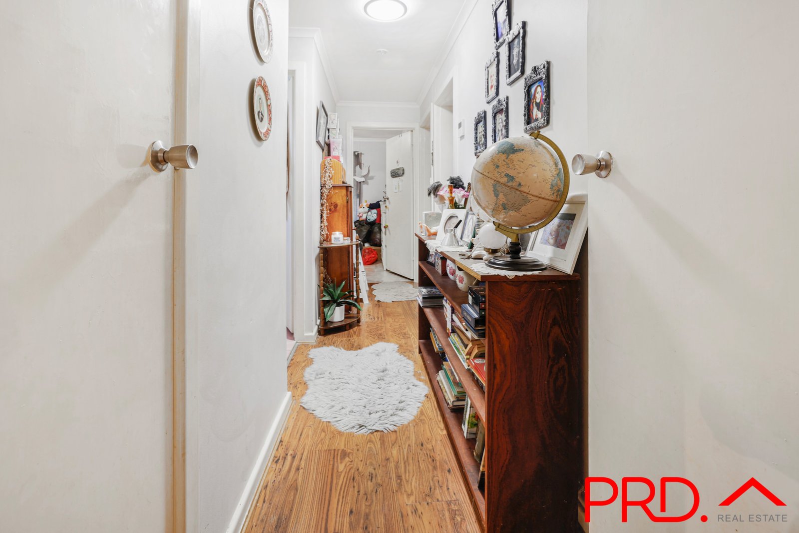 27 Manilla Road TAMWORTH 8