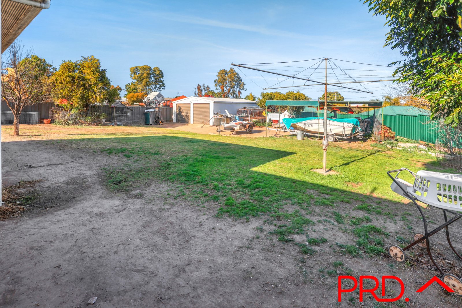 27 Manilla Road TAMWORTH 16