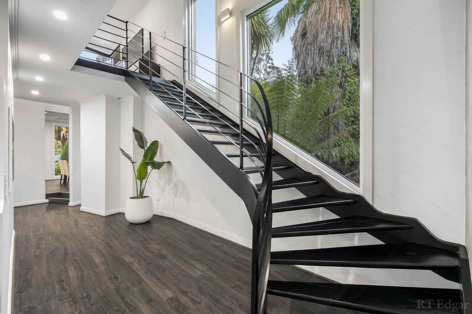 Real Estate and Property in 27 Manna Gum Rise, Warrandyte, VIC