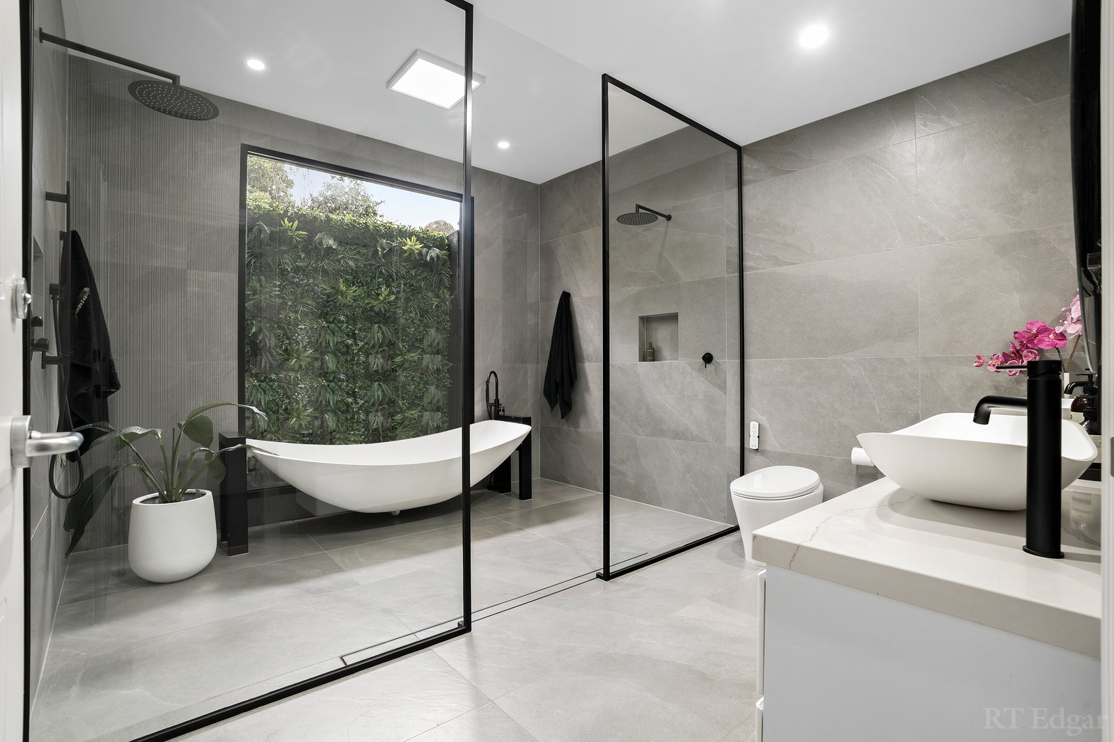 Real Estate and Property in 27 Manna Gum Rise, Warrandyte, VIC