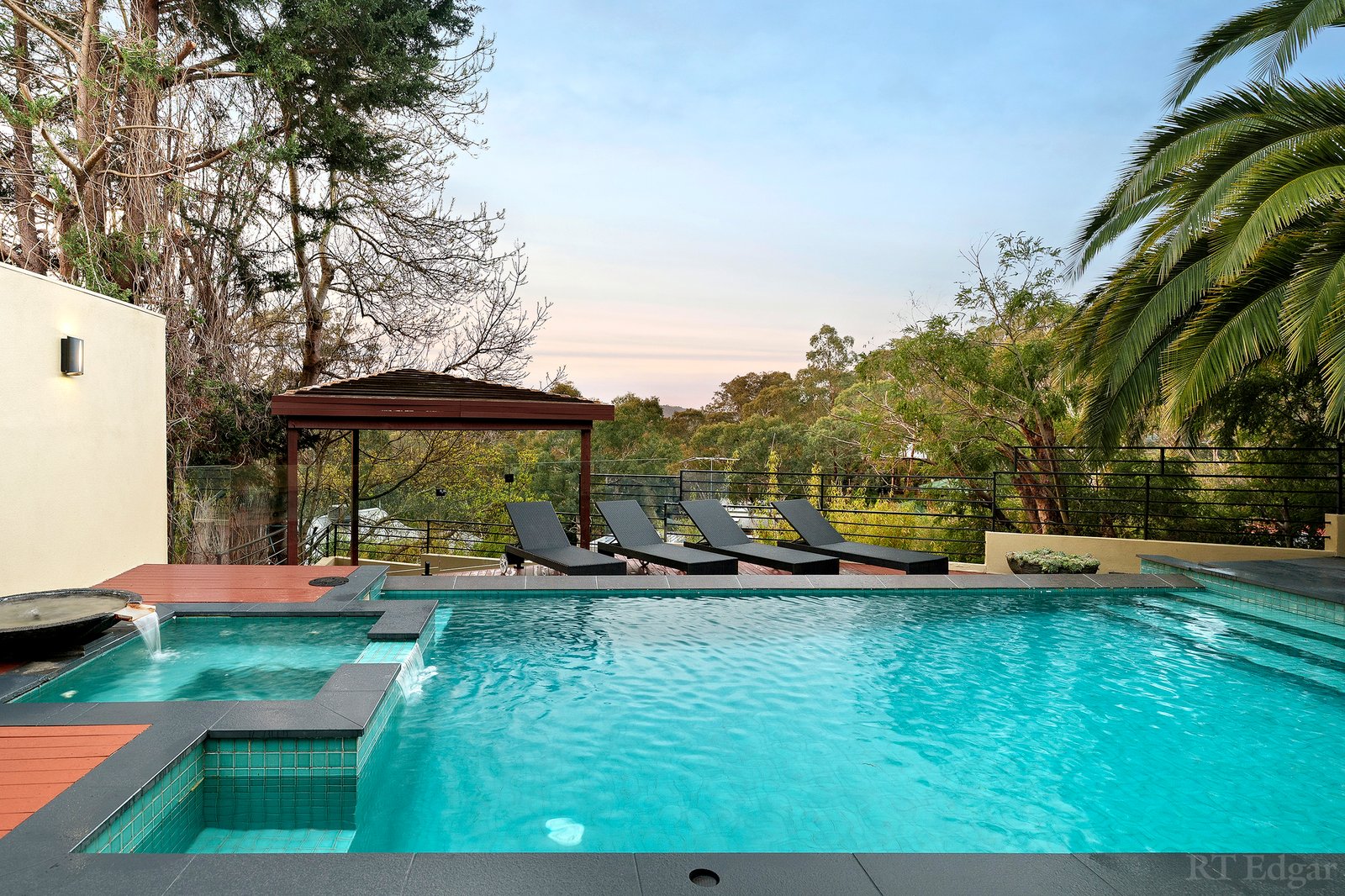 Real Estate and Property in 27 Manna Gum Rise, Warrandyte, VIC