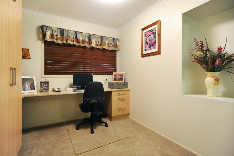 27 Manooka Drive CANNONVALE 10