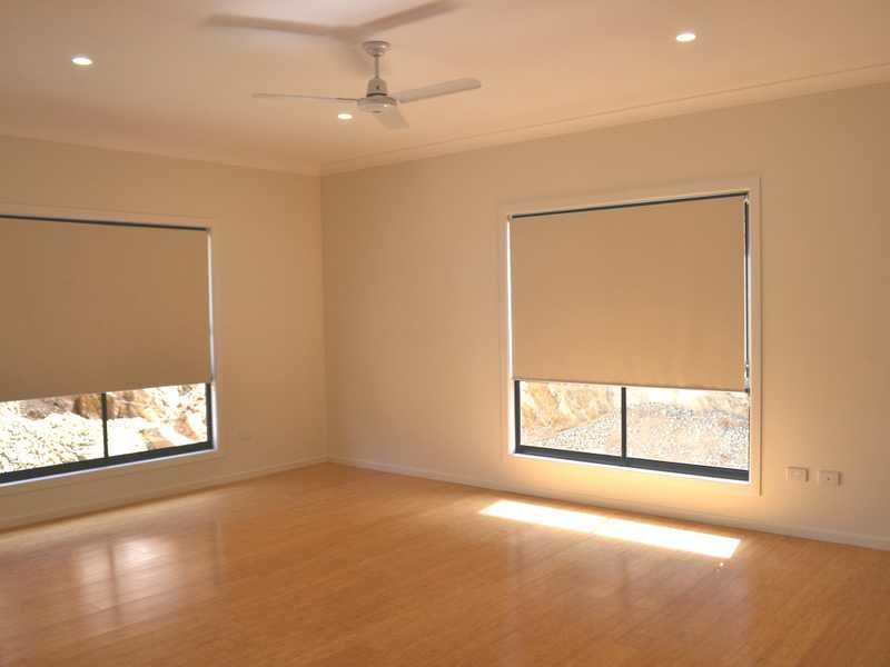 27 Marina Avenue BOYNE ISLAND 8