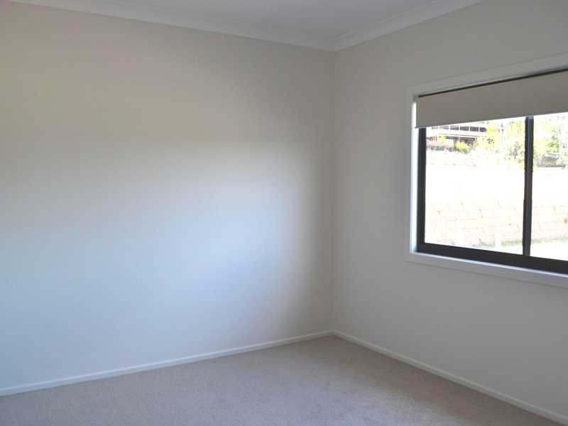 27 Marina Avenue BOYNE ISLAND 13