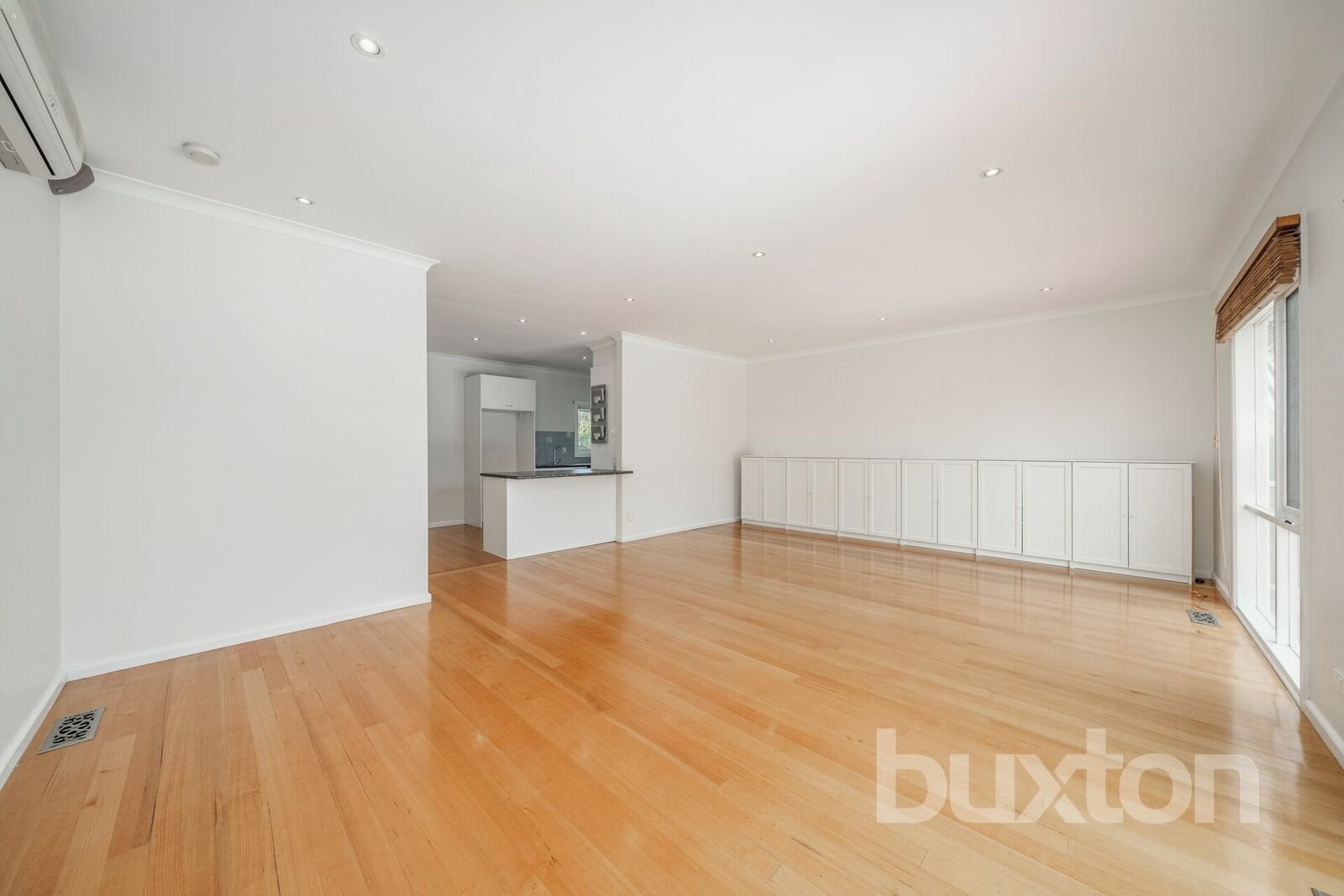 Gallery: 27 Massey Street
