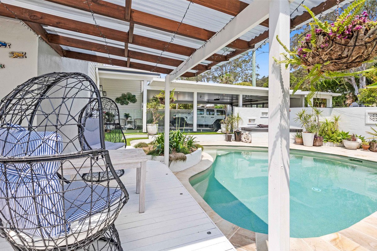 27 Matilda Street Burleigh Heads 3