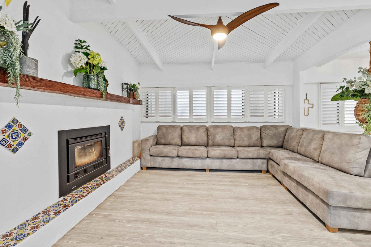 27 Matilda Street Burleigh Heads 9