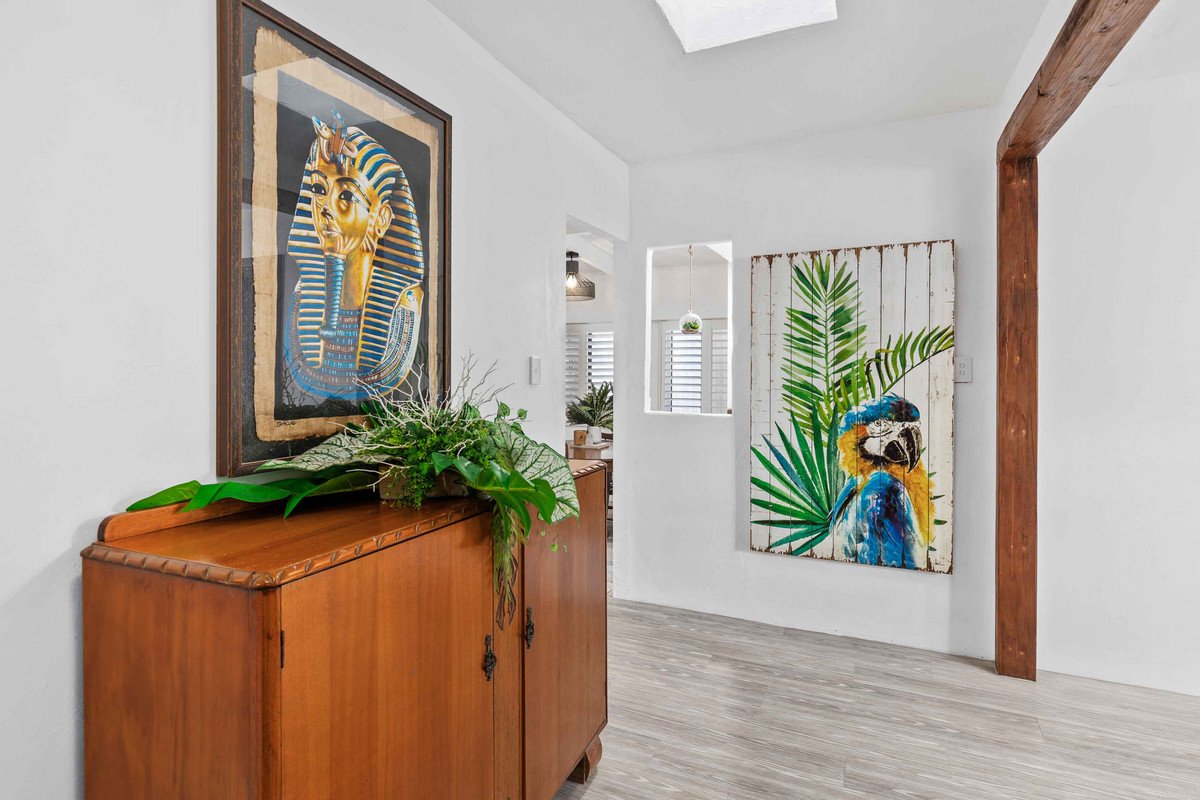 27 Matilda Street Burleigh Heads 13