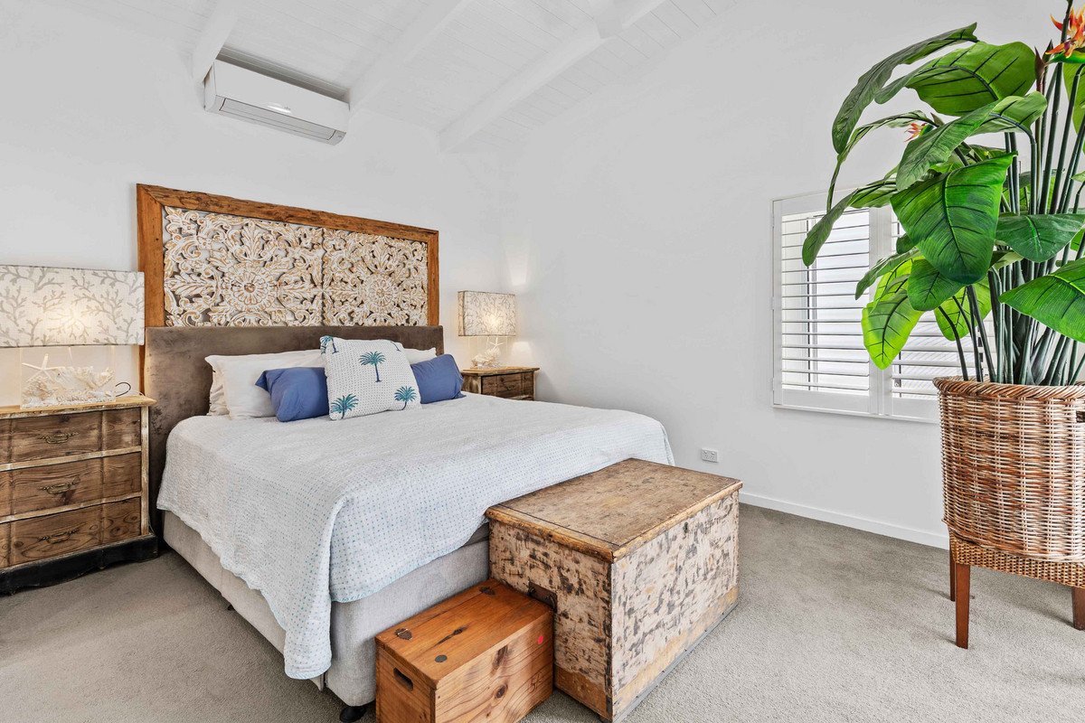 27 Matilda Street Burleigh Heads 14