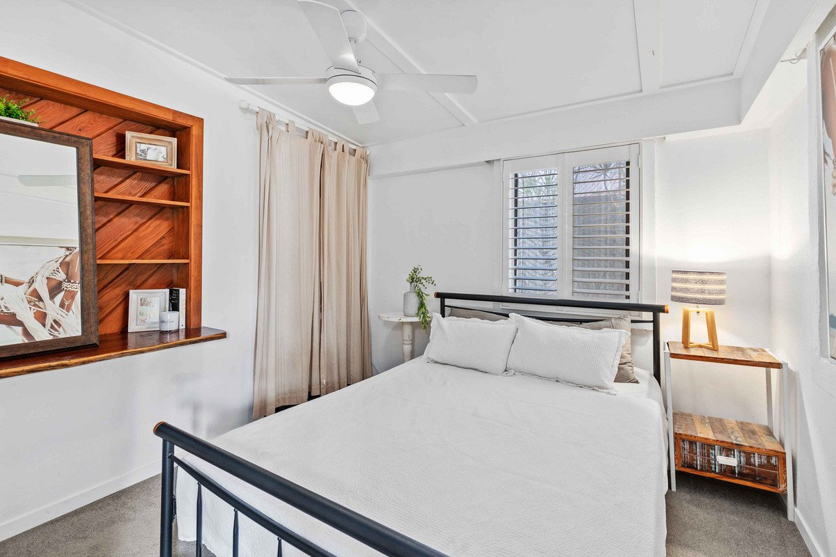 27 Matilda Street Burleigh Heads 17