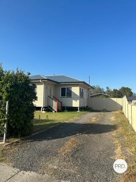 27 Matthew Street ROSEWOOD 7