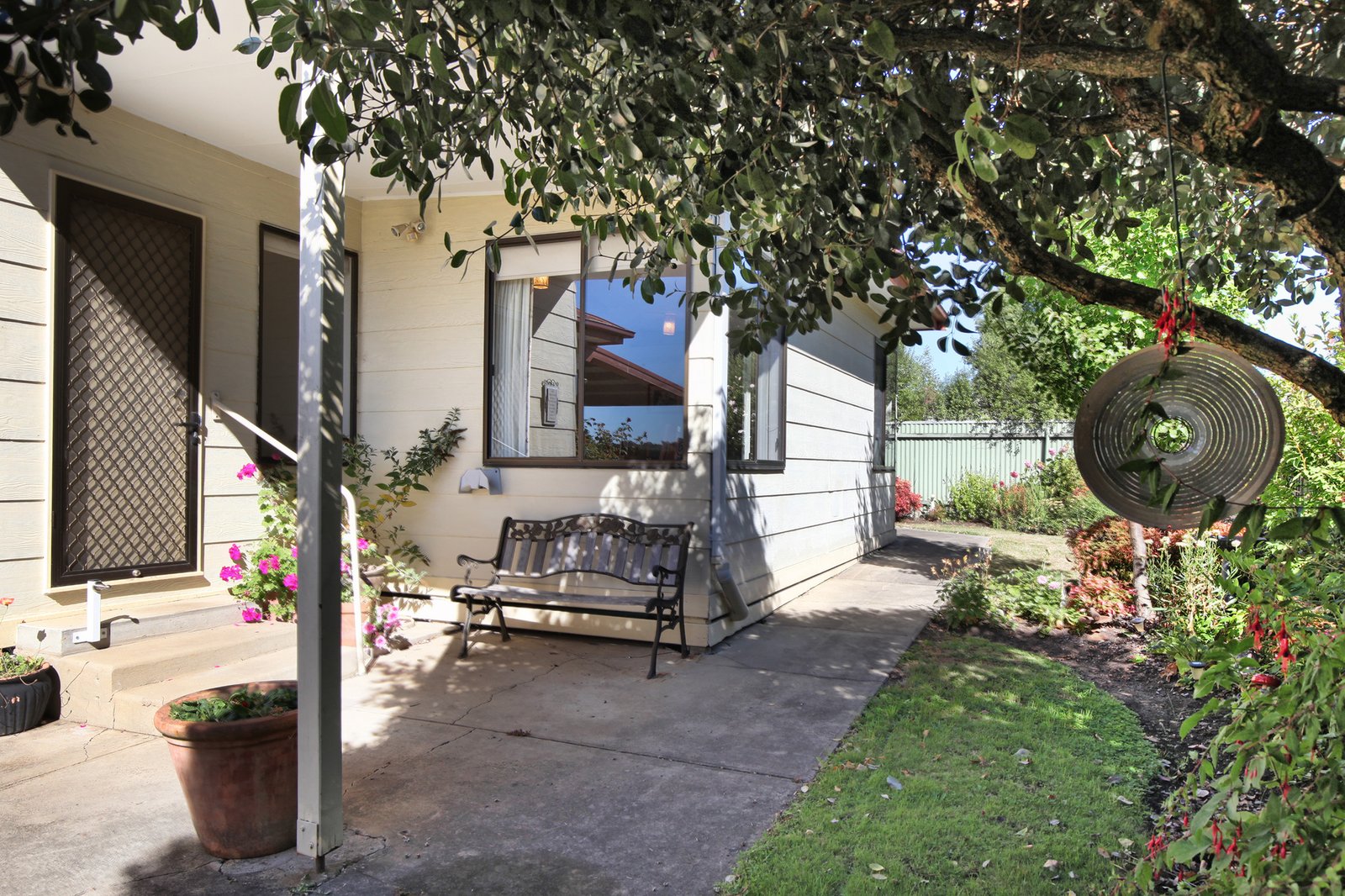 Real Estate and Property in 27 Maxwell Street, Kyneton, VIC