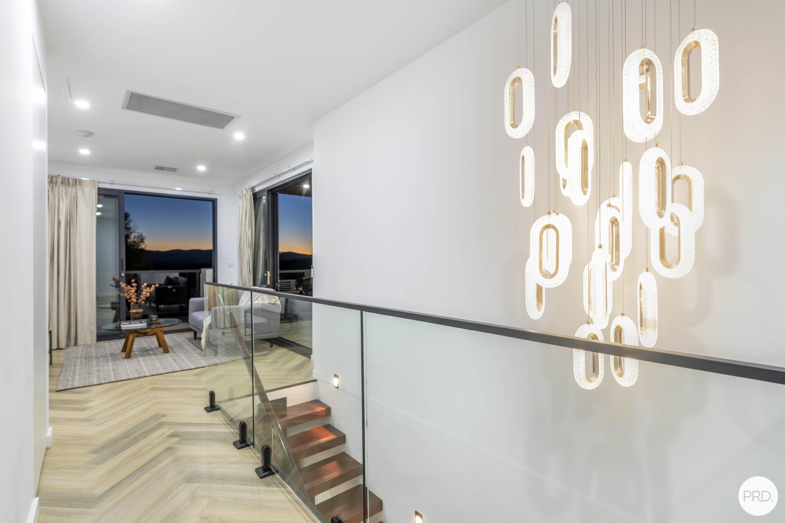 27 Maymuru Way WHITLAM 12