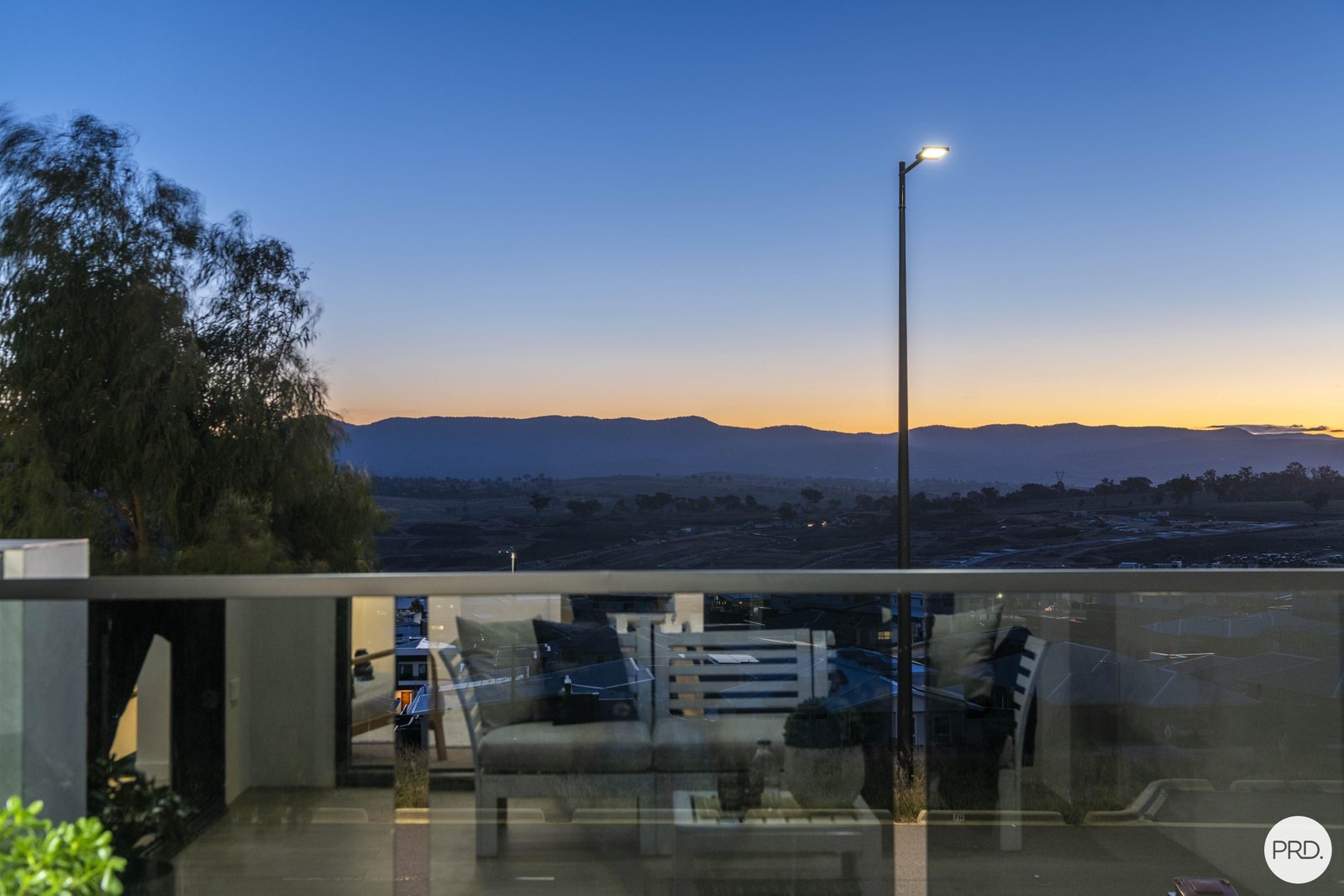 27 Maymuru Way WHITLAM 21