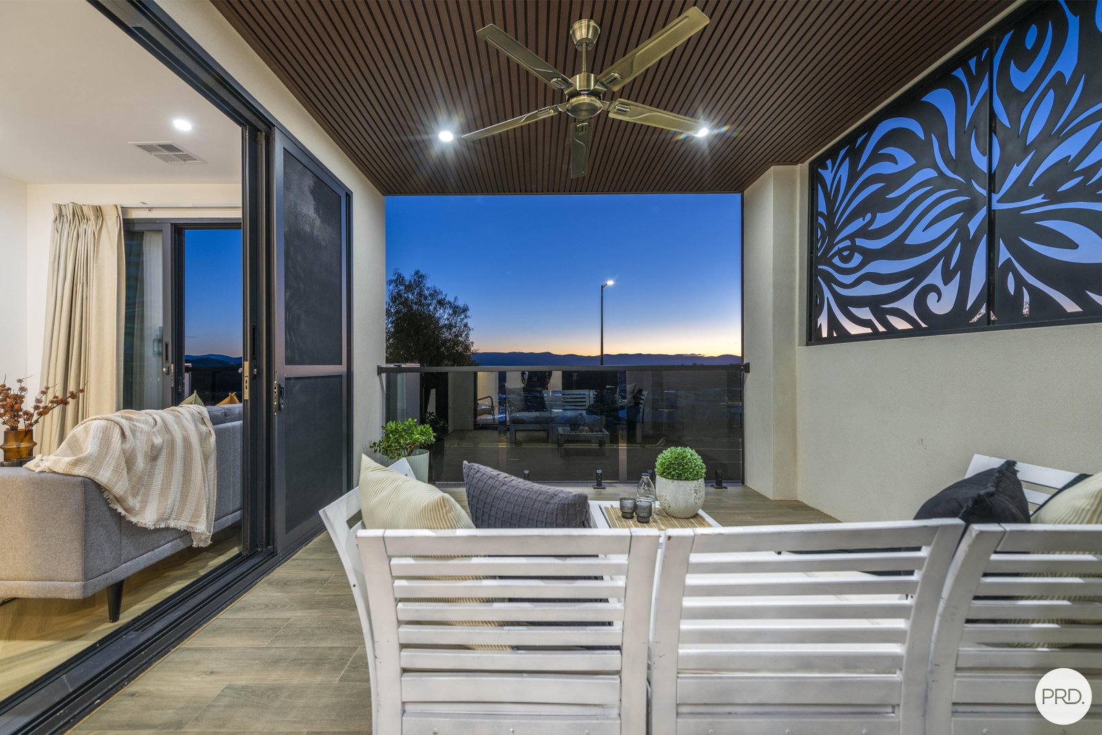 27 Maymuru Way WHITLAM 24