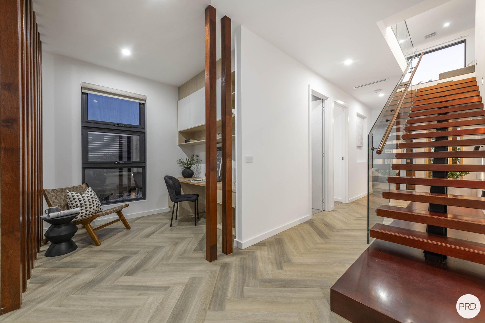 27 Maymuru Way WHITLAM 34