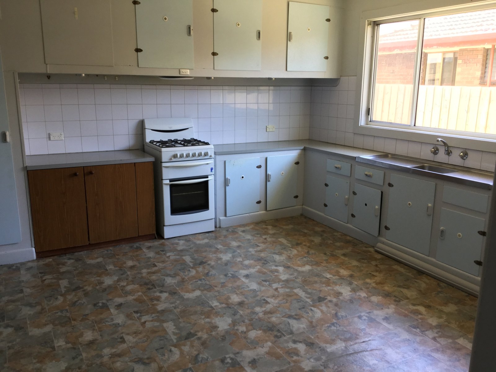 Gallery: 27 McClelland Street