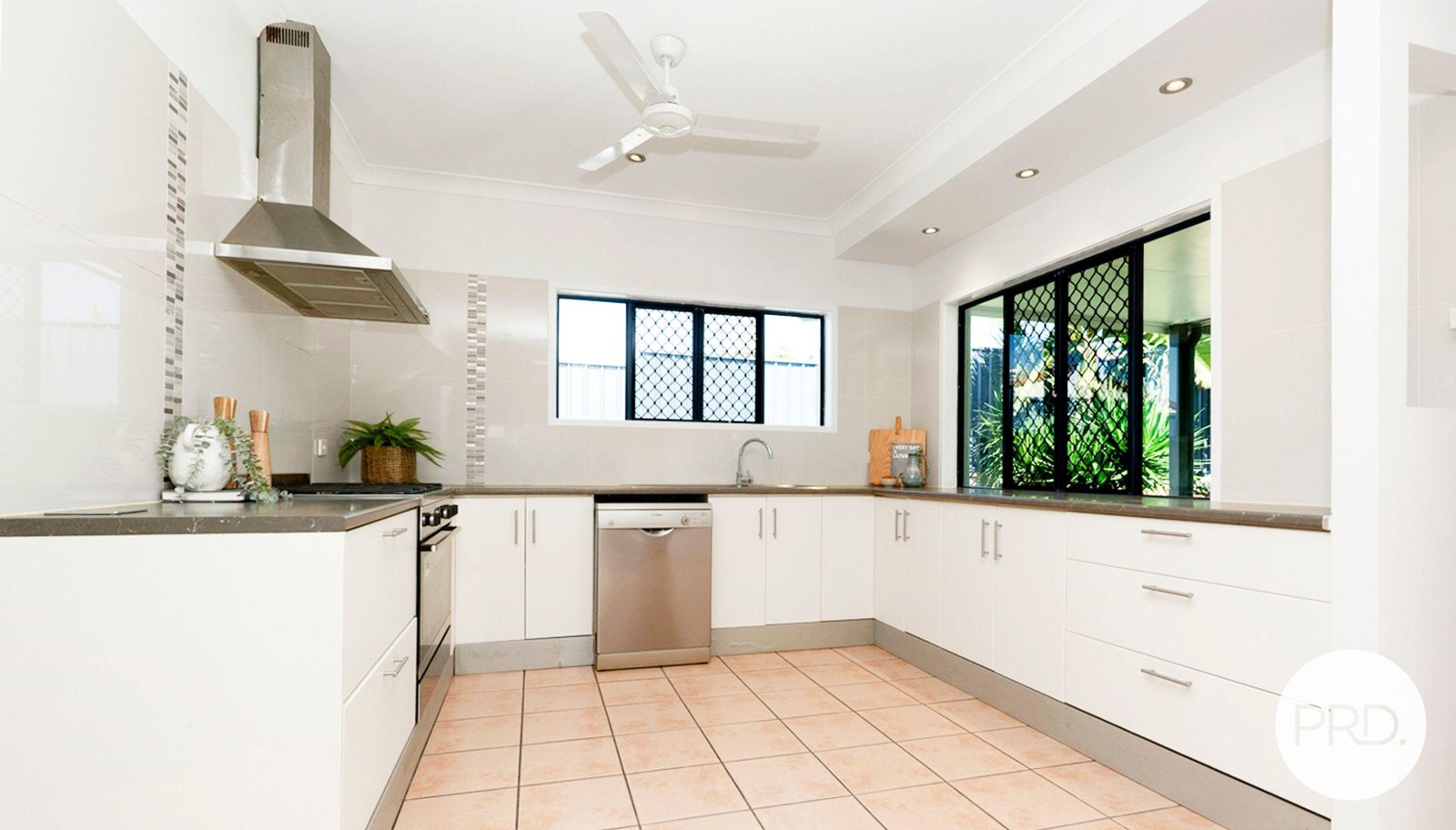 27 Mchugh Street RURAL VIEW 2