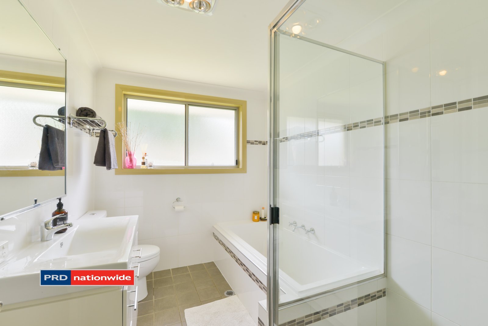 27 Milburn Road TAMWORTH 7