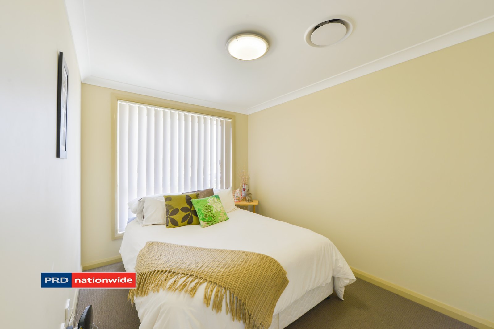 27 Milburn Road TAMWORTH 11