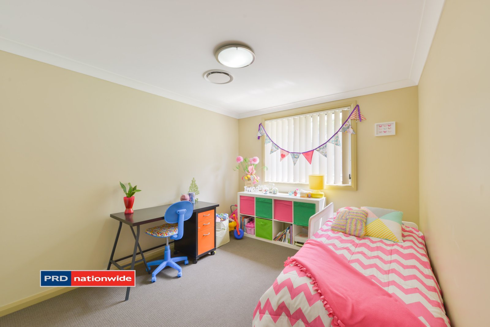 27 Milburn Road TAMWORTH 19