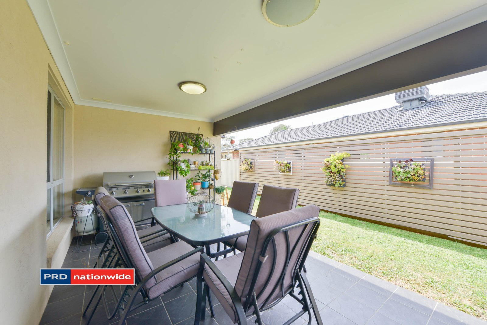 27 Milburn Road TAMWORTH 20