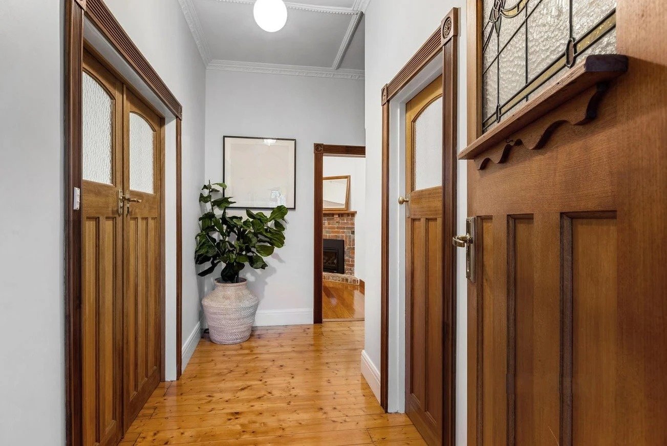 Gallery: 27 Mitchell Street