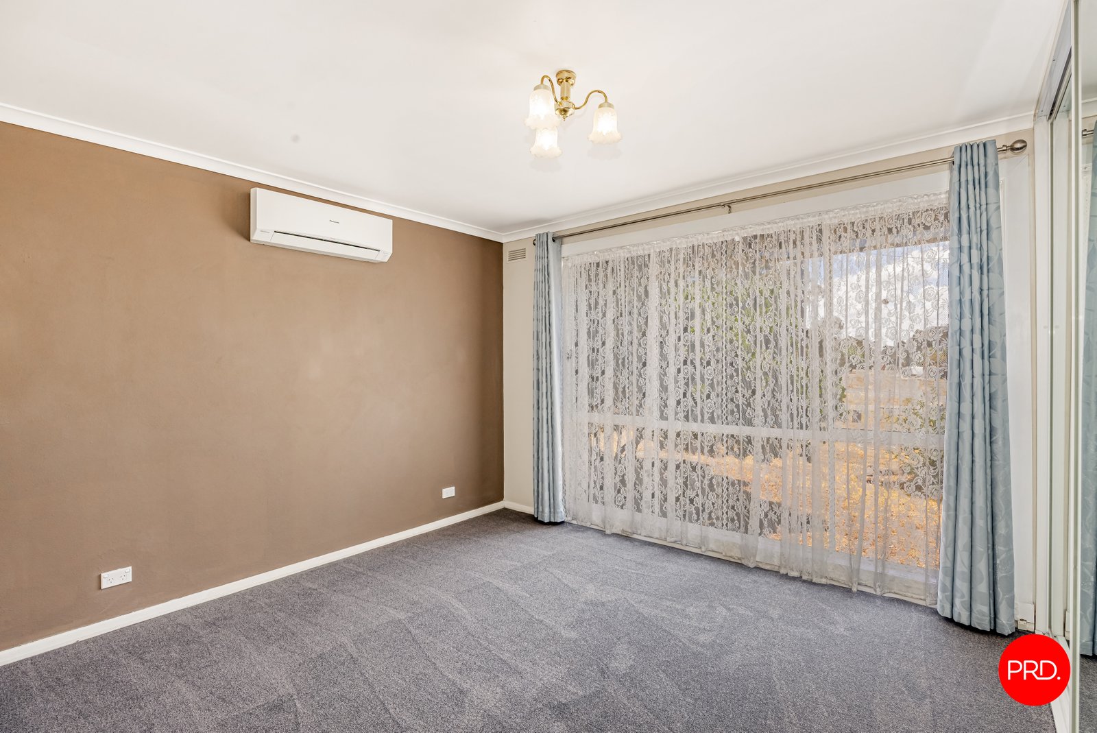 27 Mitchell Street HEATHCOTE 8