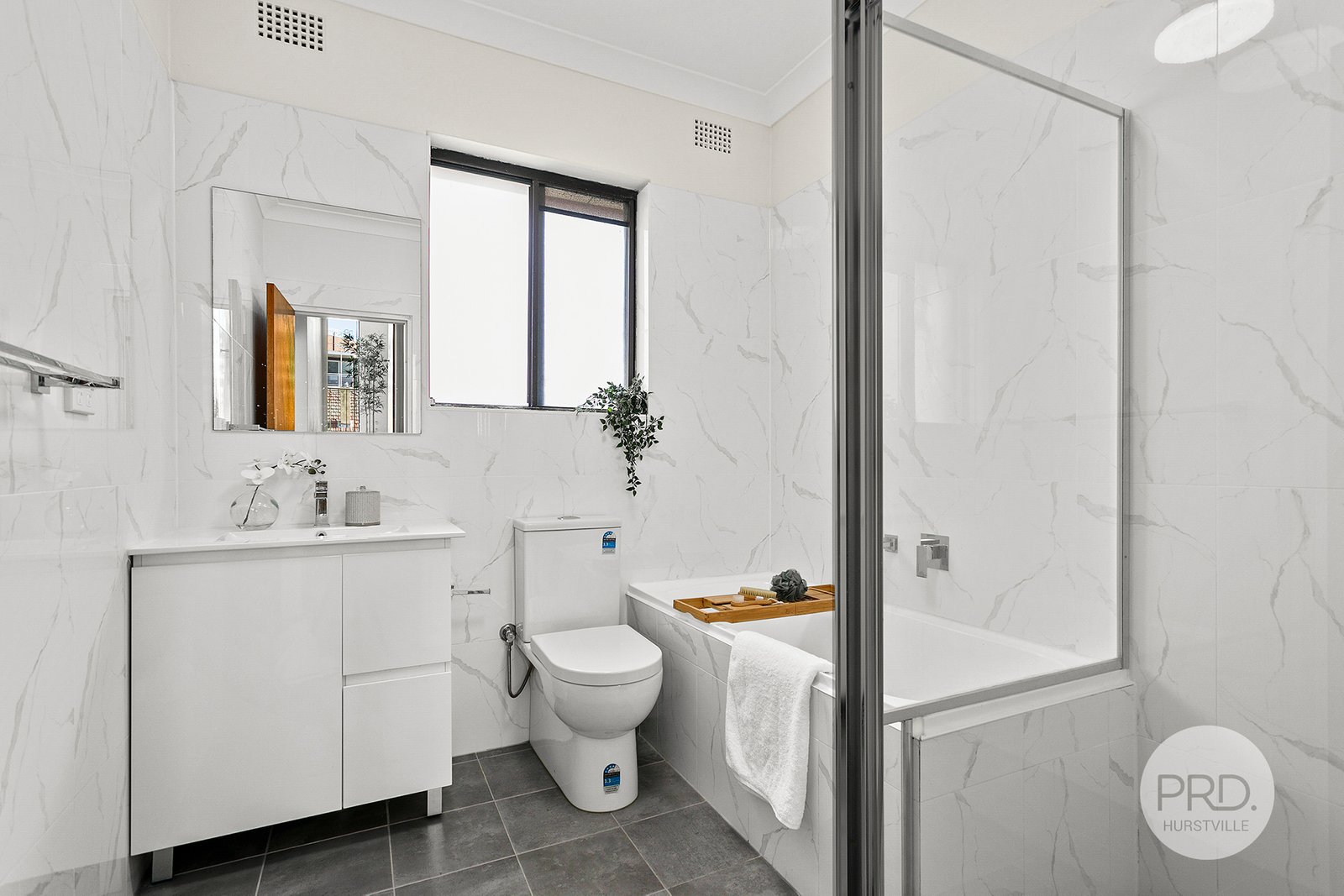 2/7 Mona Street ALLAWAH 7