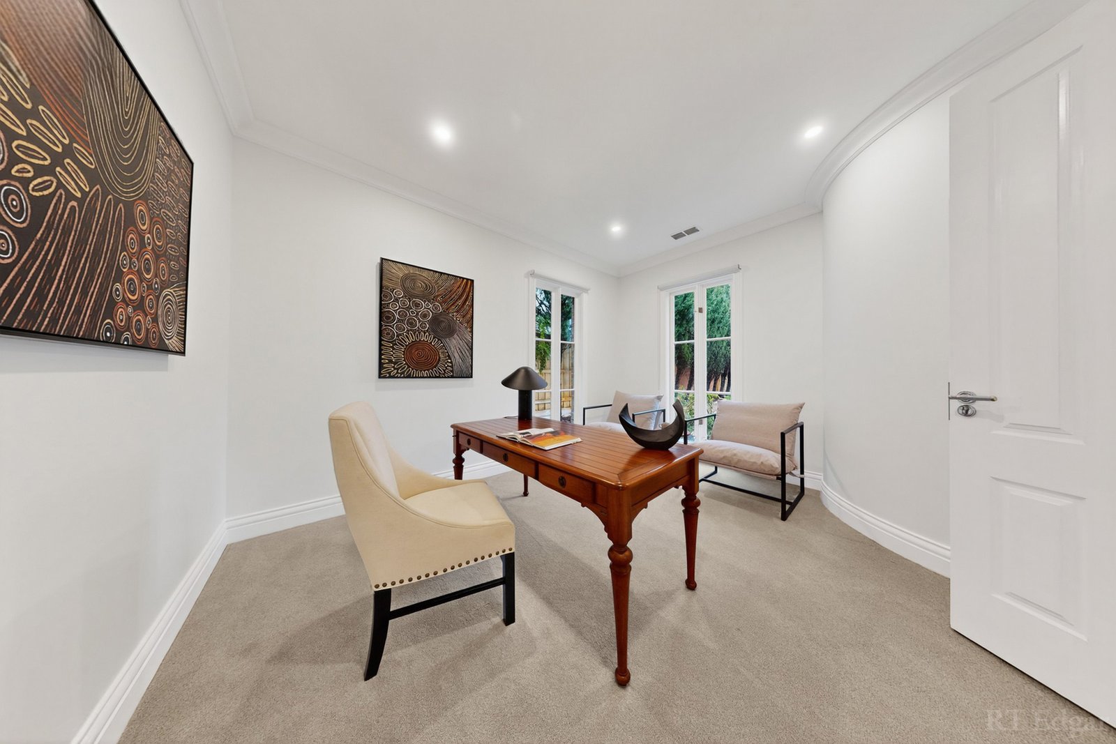 Real Estate and Property in 27 Mont Albert Road, Canterbury, VIC