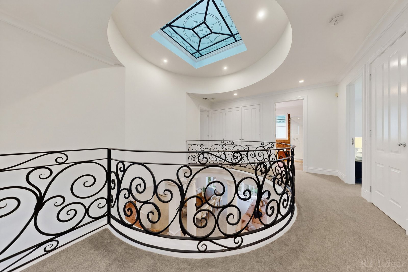 Real Estate and Property in 27 Mont Albert Road, Canterbury, VIC