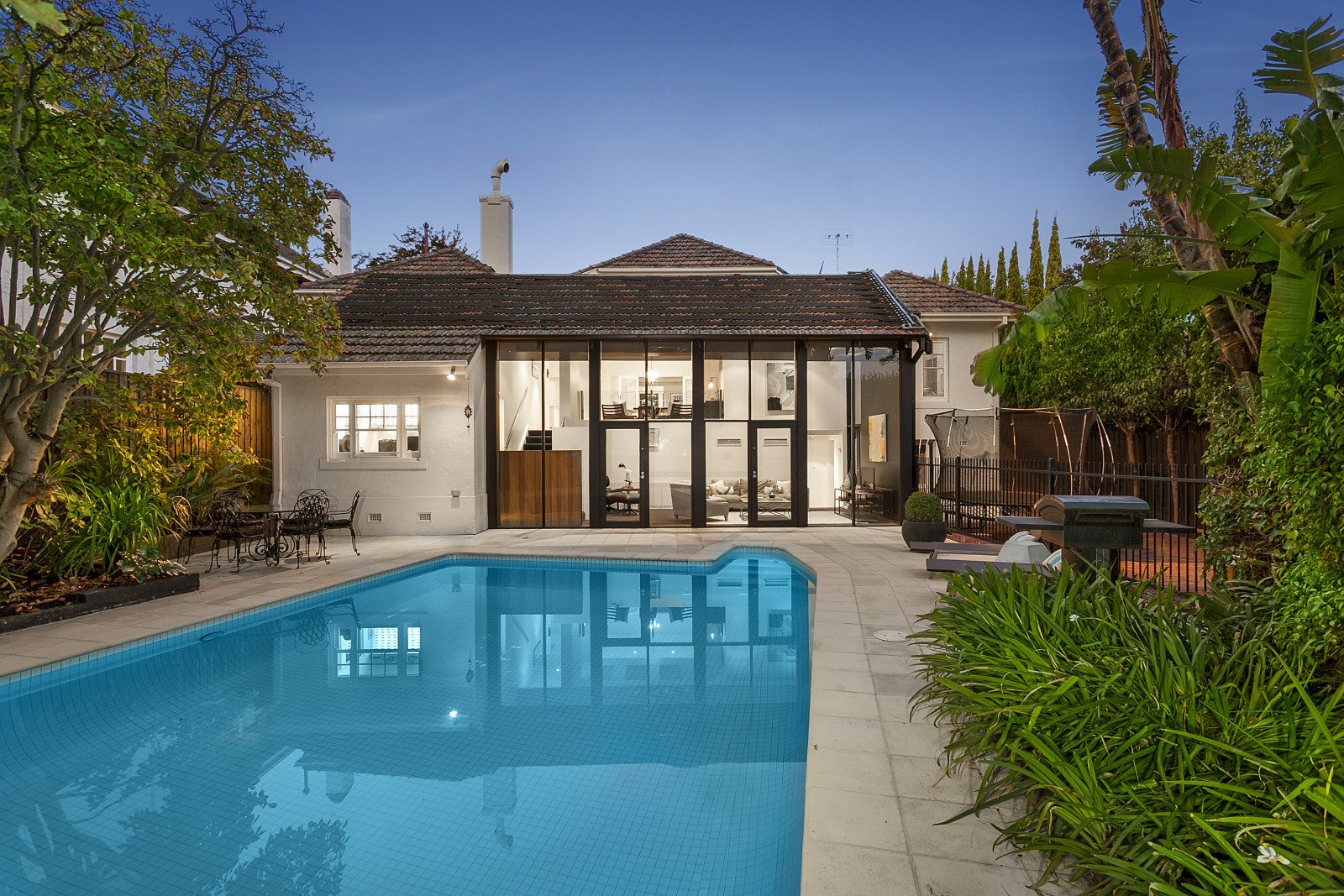 Real Estate and Property in 27 Montalto Avenue, Toorak, VIC