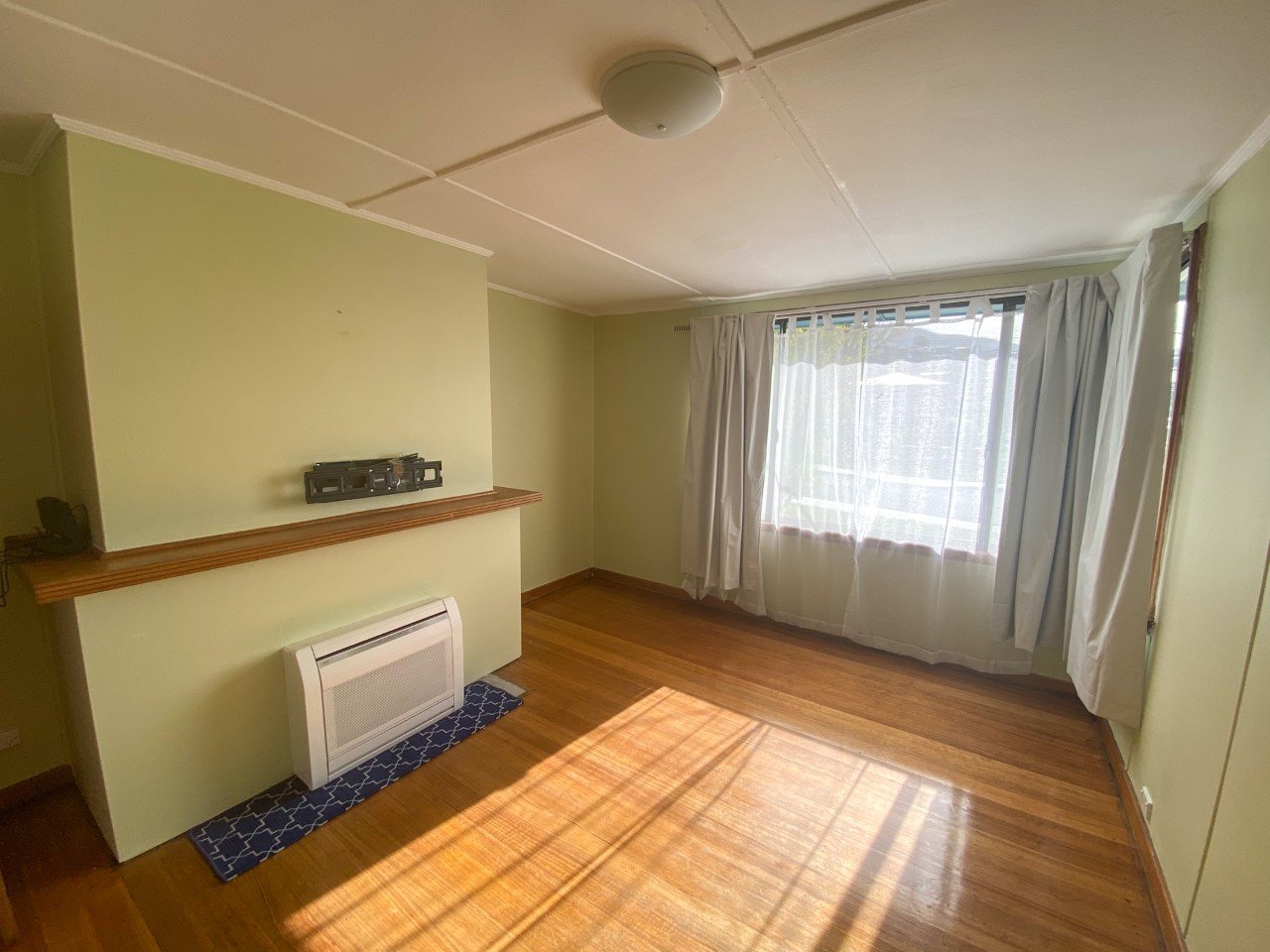 27 Moorina Crescent BERRIEDALE 2