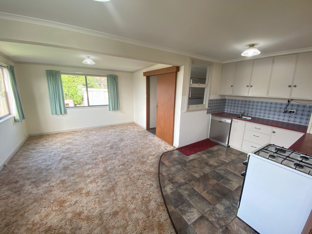 27 Moorina Crescent BERRIEDALE 3