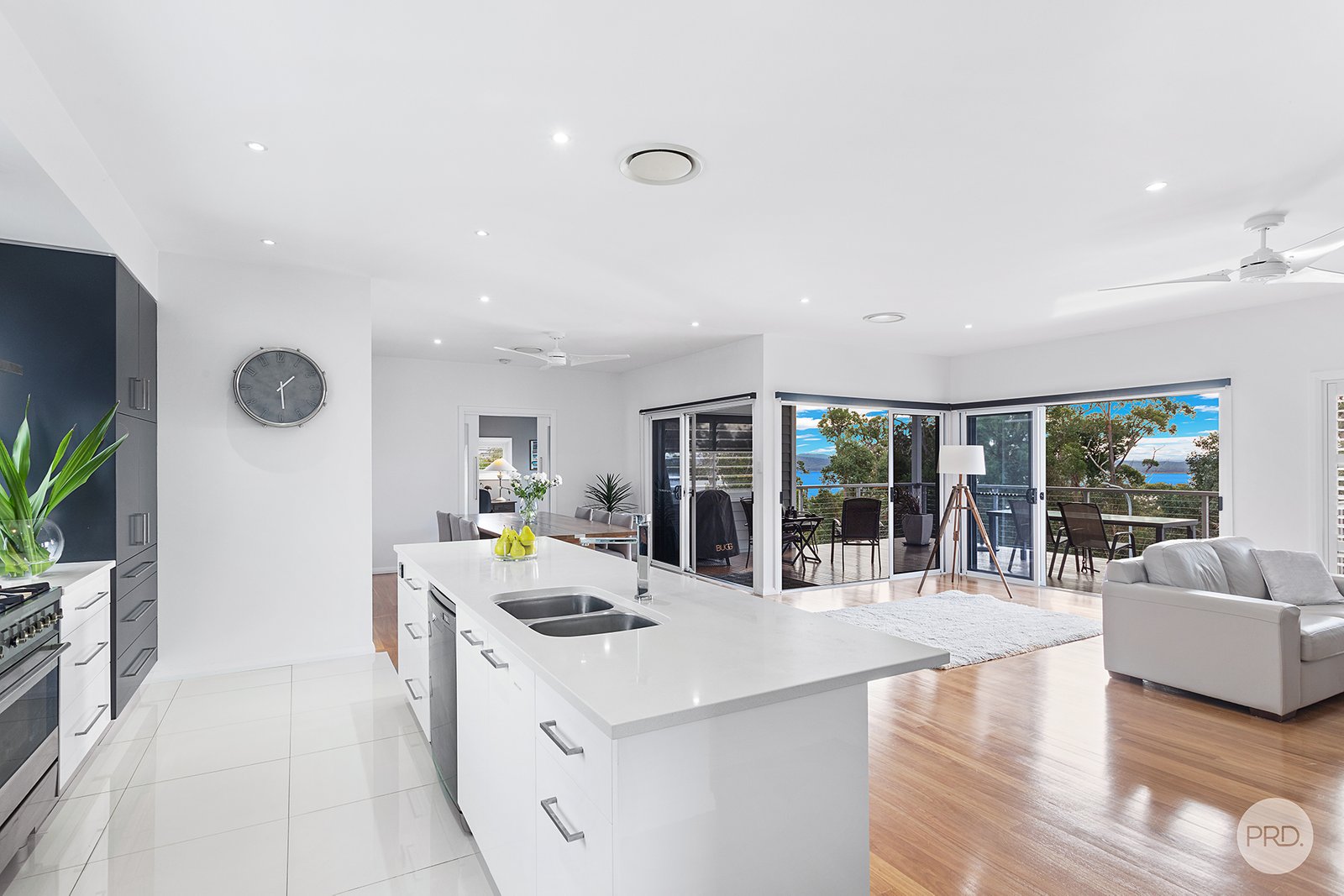 27 Mooring Avenue CORLETTE 10