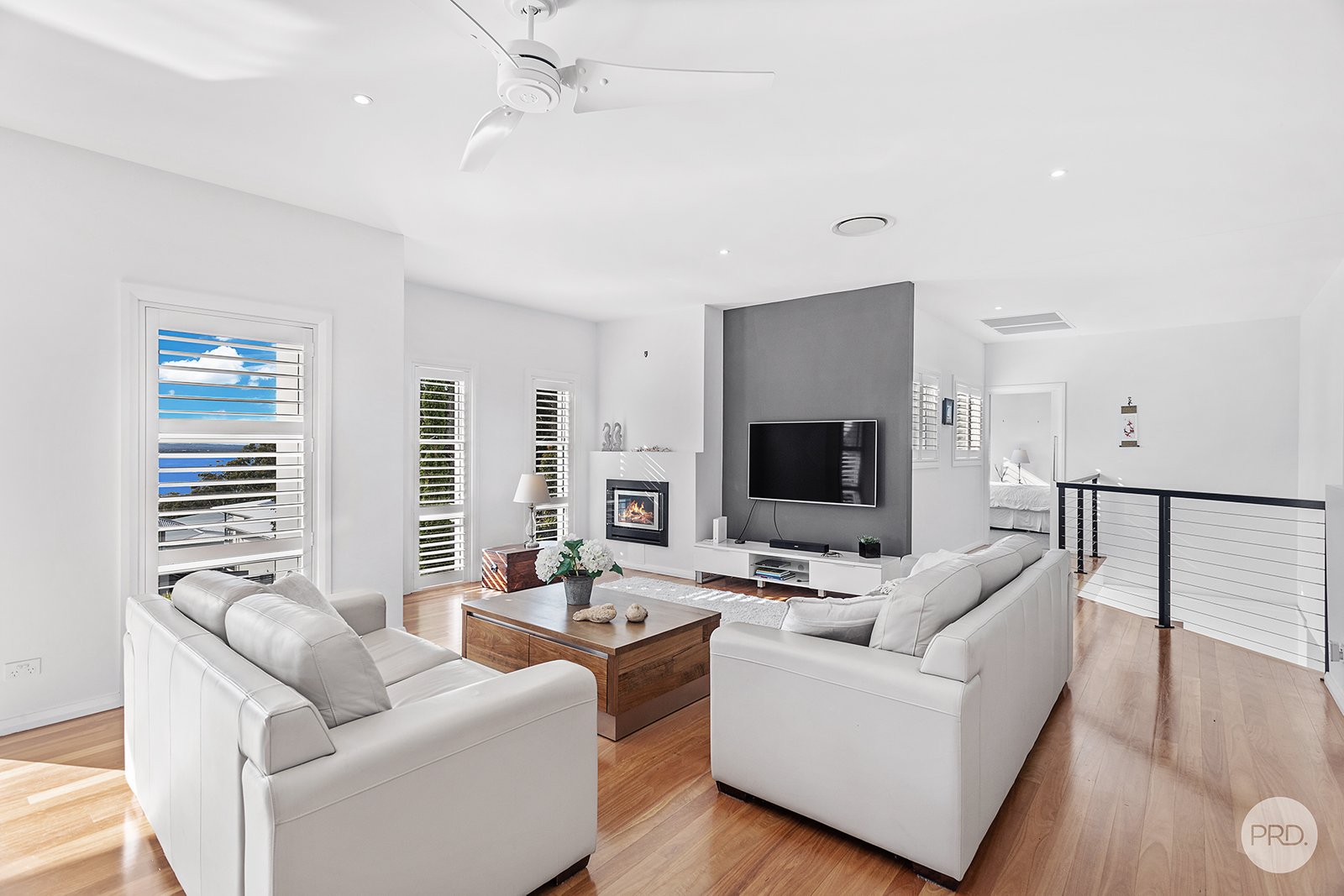 27 Mooring Avenue CORLETTE 11