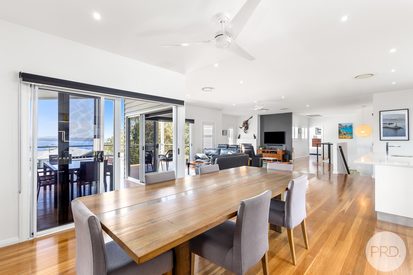 27 Mooring Avenue CORLETTE 12