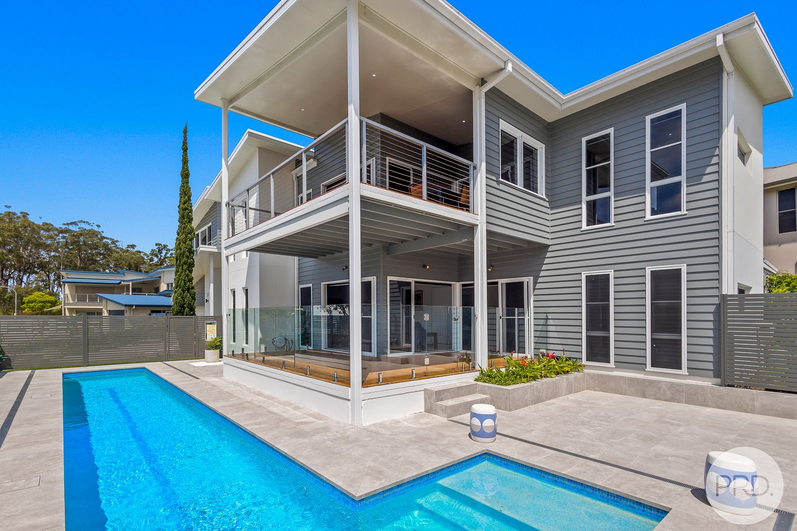 27 Mooring Avenue CORLETTE 3