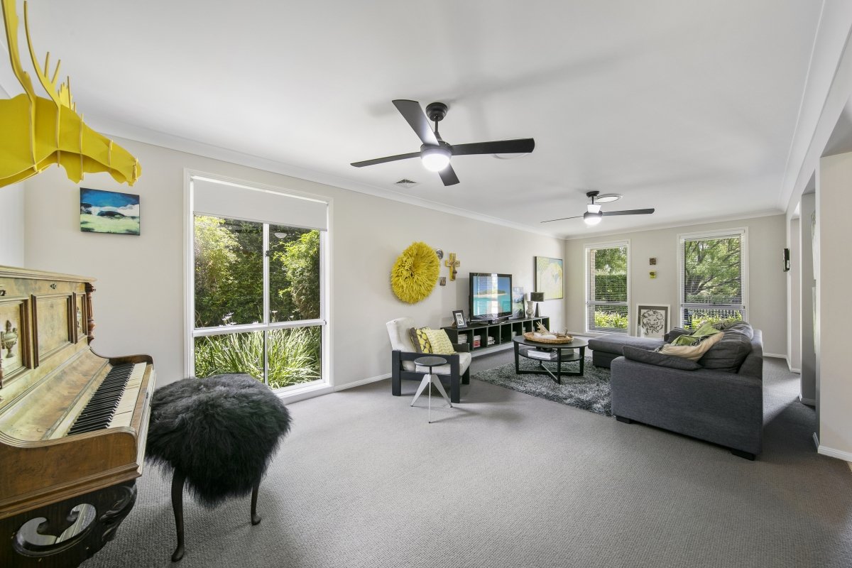 27 Morpeth Street WALLALONG 14