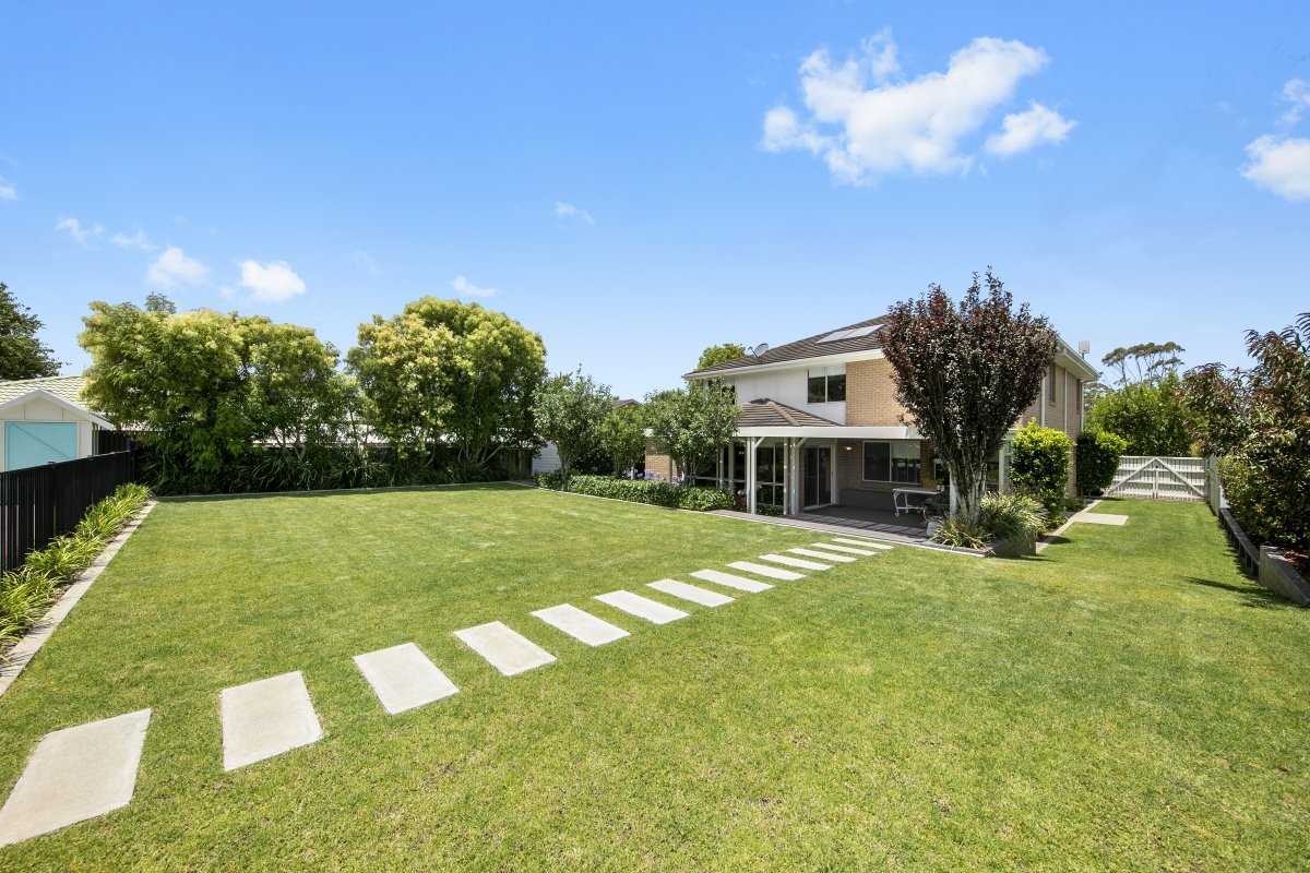 27 Morpeth Street WALLALONG 19