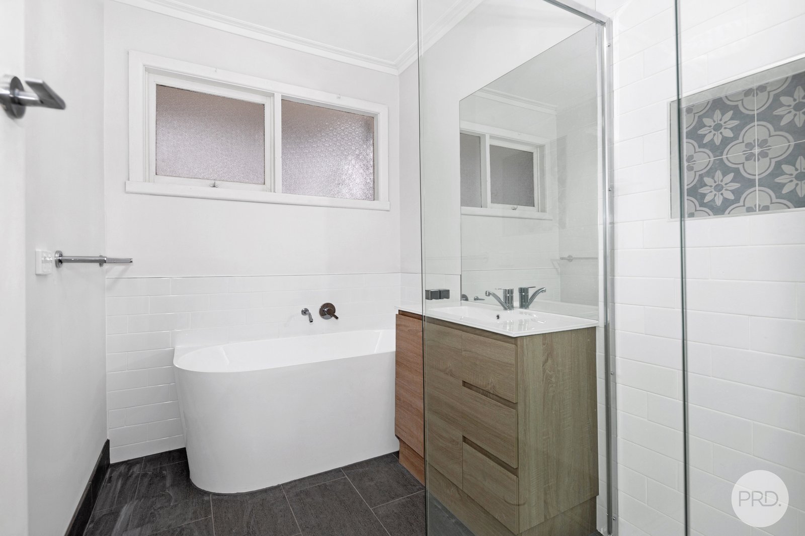 27 Murray Street SNAKE VALLEY 10