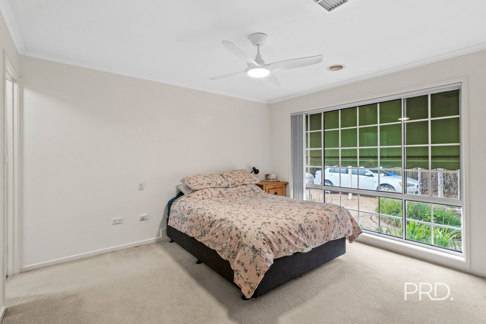 27 Myall Crescent LAKE ALBERT 11