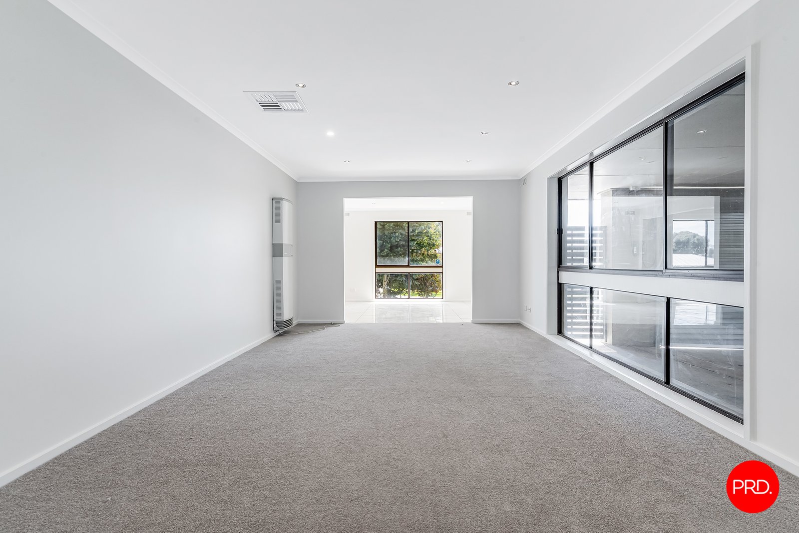 27 Nabilla Cres  STRATHDALE 3